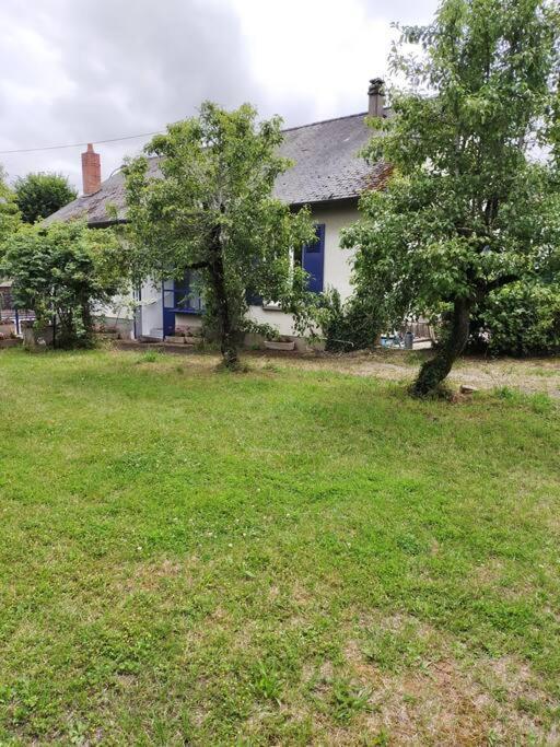 Saint-Benoit-du-Sault Maison Tout Confort Avec Piscine מראה חיצוני תמונה